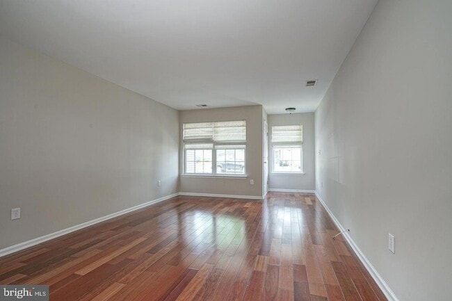 Photo - 79 Tattersall Dr