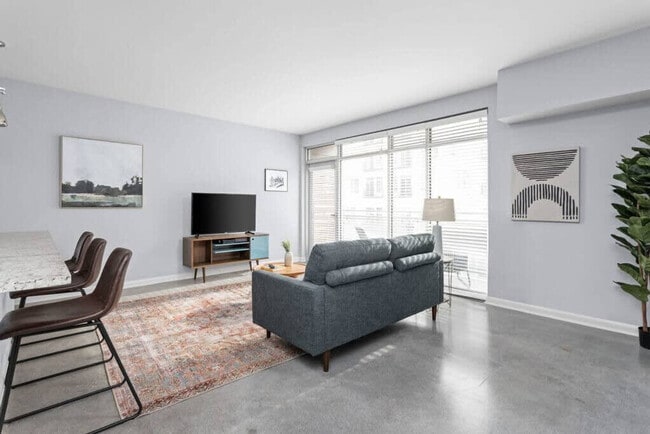 Photo - 450 E Market St Unit ID1014496P