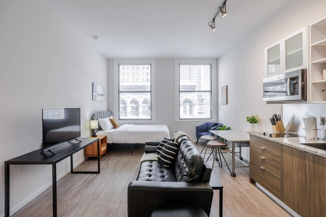 Building Photo - 9-JAN-JAN E 4th St Unit ID1094345P