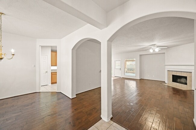 Photo - 18403 Lost Maples Ct