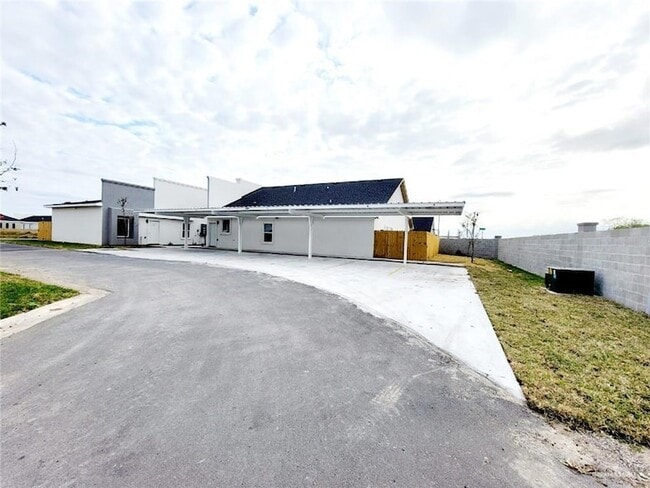 Photo - 3409 Frio Ave Unit 3