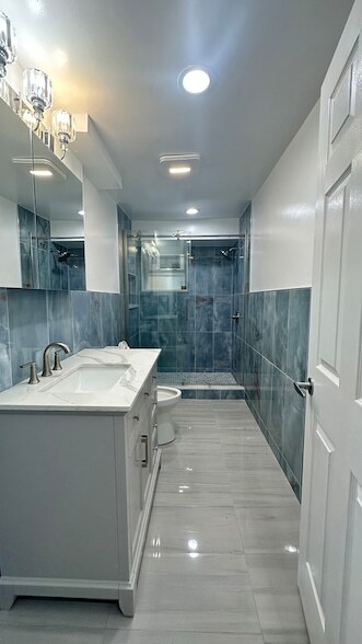 Photo - 5224 N Bernard St Unit G