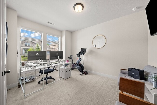 Photo - 609 Northside Dr