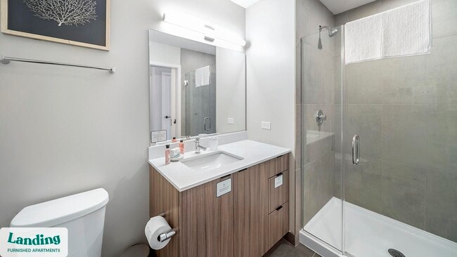 Photo - 4611 N Broadway Unit 206