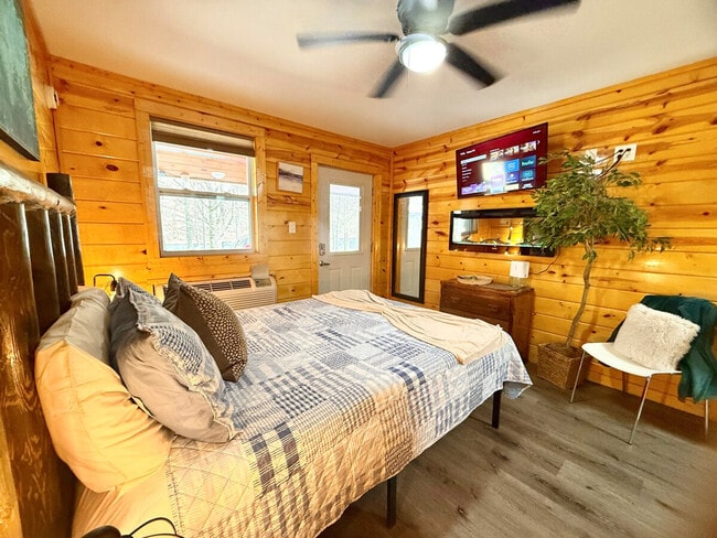 Photo - 2020 Ridge Rd Unit SI ID1570996P