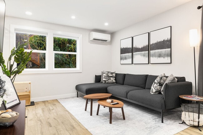 Building Photo - 7549 32nd Ave NW Unit ID1299302P