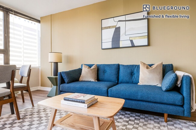 Building Photo - 1212 S Michigan Ave Unit FL4-ID1336