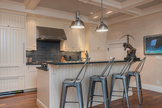 Photo - 605 W Colorado Ave Unit ID1324983P