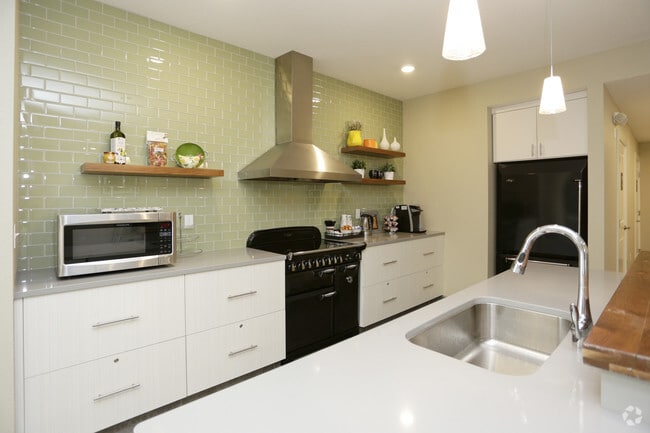 Photo - West Wind Place Apartments