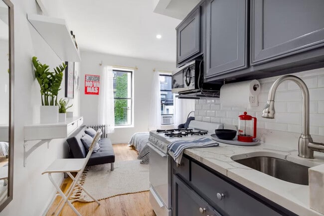 Photo - 412 E 119th St Unit ID1285570P