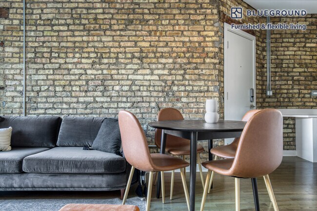 Photo - 3438 N Seminary Ave Unit FL2-ID457