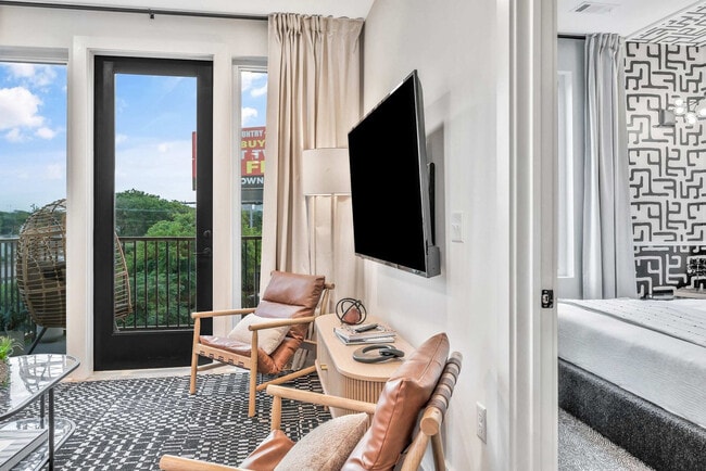 Photo - 245 Hermitage Ave Unit ID1356316P