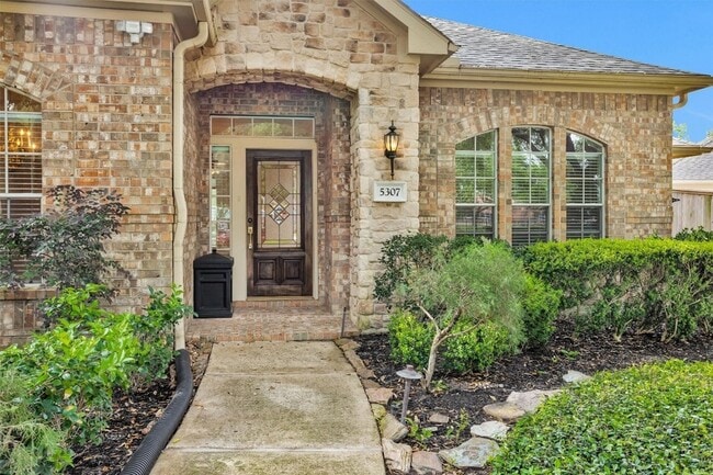 Photo - 5307 Summerland Ridge Ct