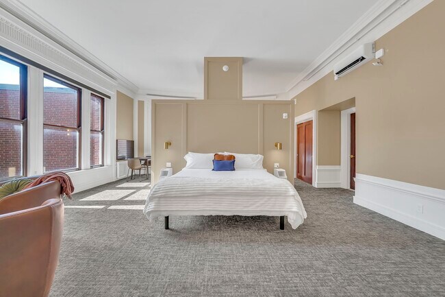 Photo - The Goodyear Mansion & Residences