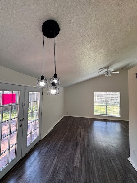 Building Photo - 7512 Independence Dr
