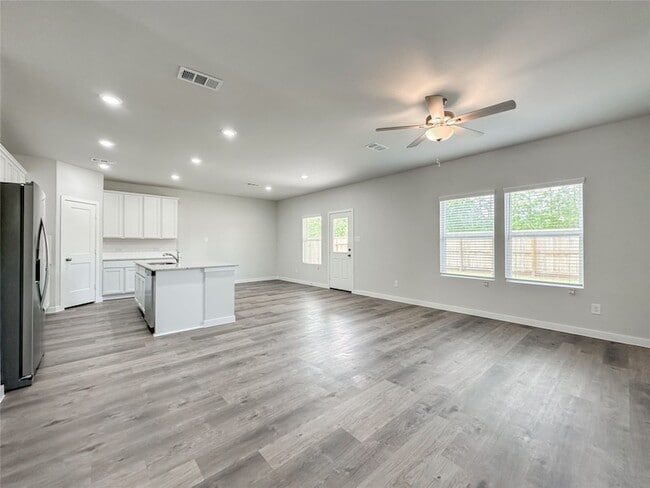 Photo - 7806 Alset Dr