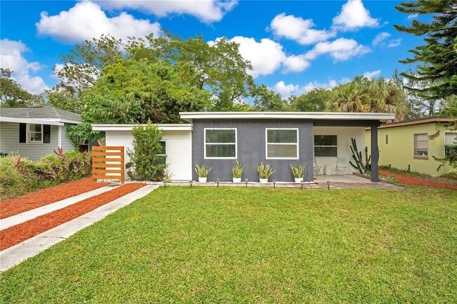 Building Photo - 1891 Oglesby Ave