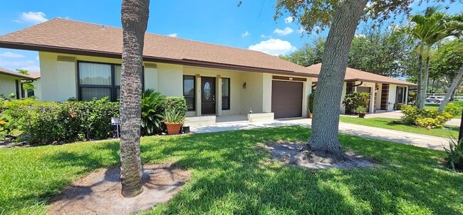 Photo - 3298 Shadow Wood Dr