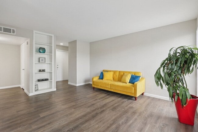 Photo - Kirkwood Landing Apartments