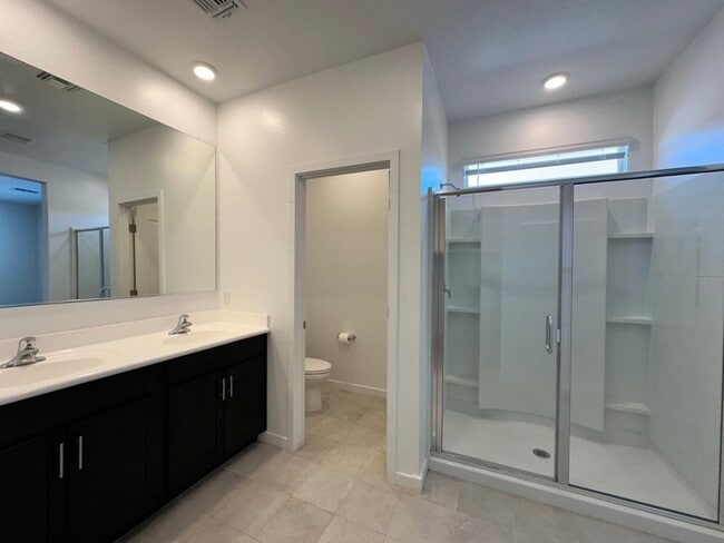 Photo - 25361 N 144th Dr