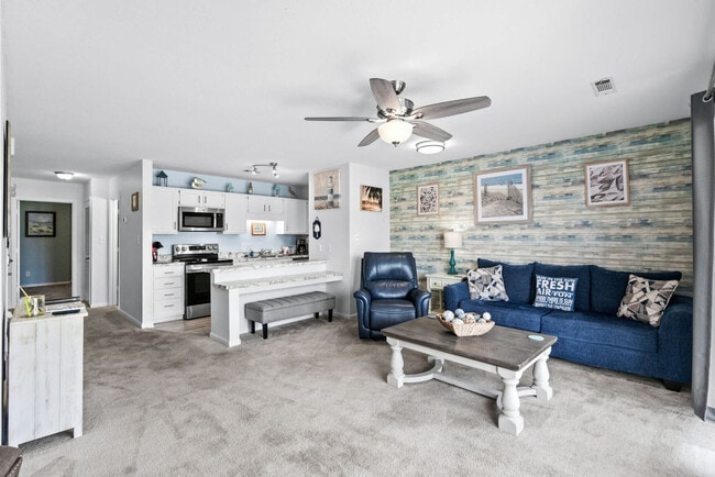 Photo - 215 Double Eagle Dr Unit SI FL2-ID1381673P