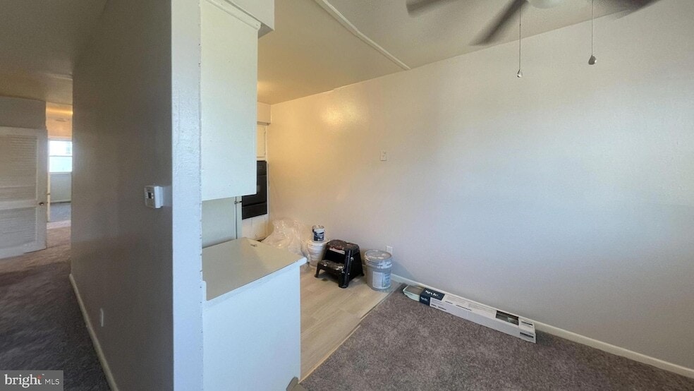 Photo - 717 Red Lion Rd Unit 2