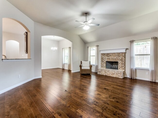 Photo - 521 Corriente Trail