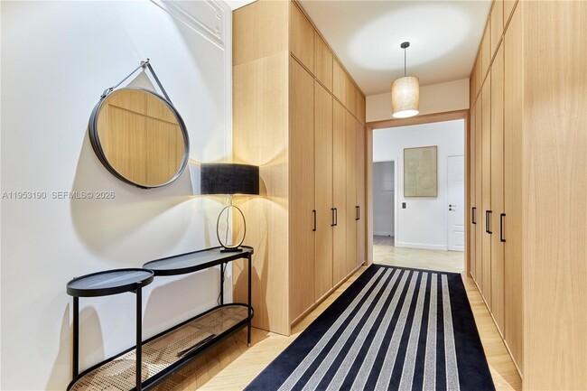 Photo - 11 Rue St Unit SDO 403