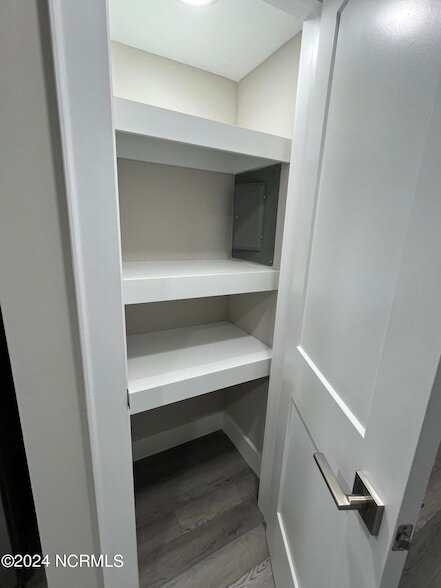 Photo - 209 Bonnie Brook Rd