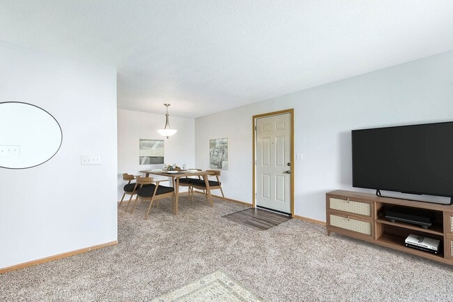 Dining Area - Old Orchard Estates