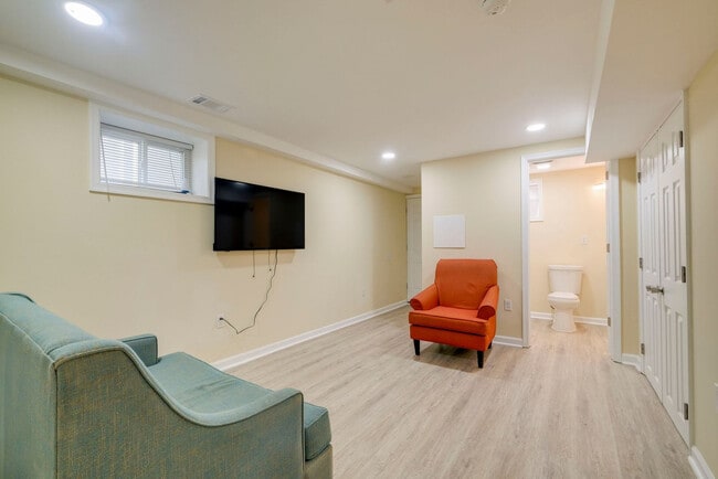 Photo - 1559 41st St SE Unit SI ID1546448P