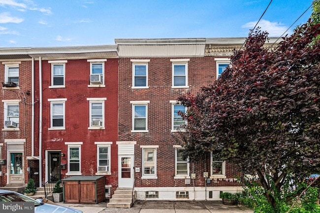 Building Photo - 3126 N 35th St