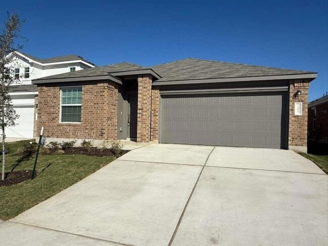 Photo - 205 Herald Dr