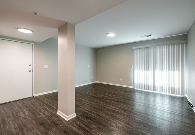 Photo - Maple Hills Apartments