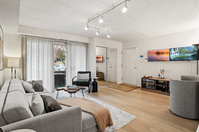 Photo - Park Place One Apartments