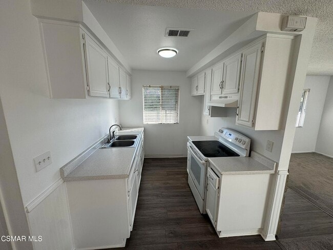 Photo - 2030 Avenida Placida Unit 4