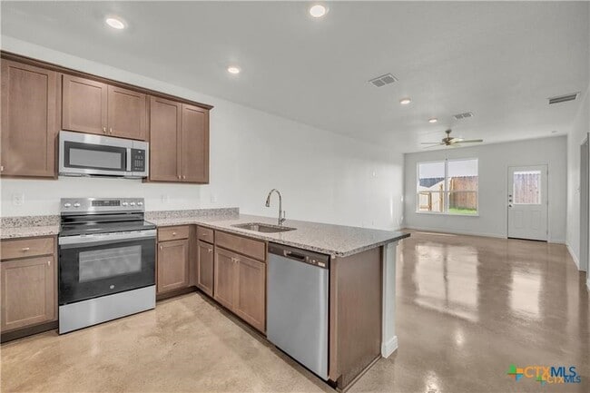 Photo - 2906 Quail Trail Unit B