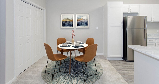 Photo - Willow Lake Apartments