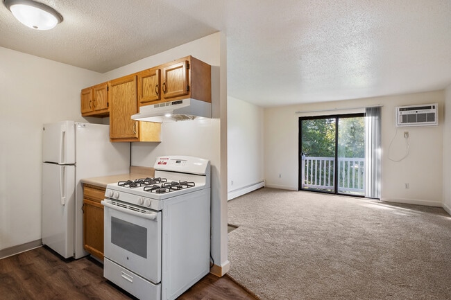 Building Photo - Crossroads Apartments