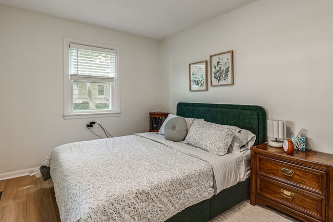 Photo - 1532 Hanes Rd Unit SI ID1609157P