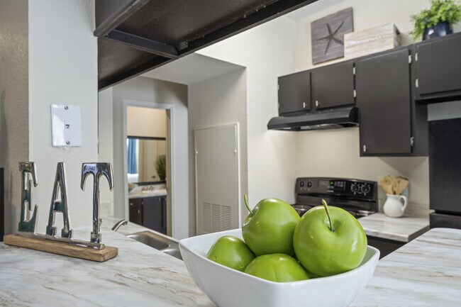 Photo - The Reston Apartments