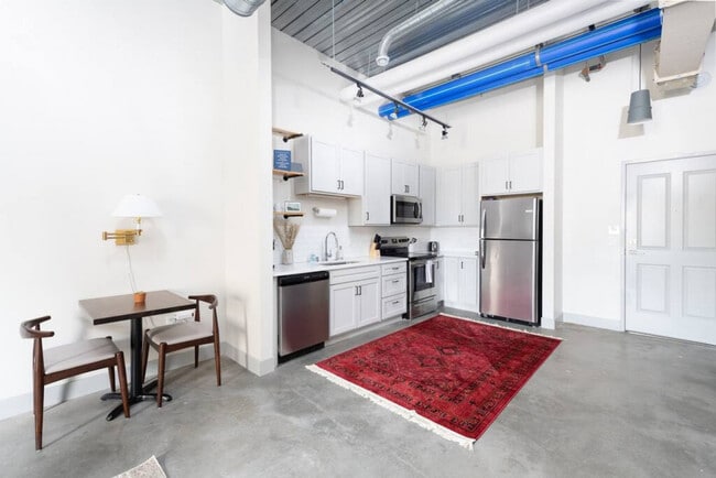 Photo - 1009 W Juneau Ave Unit SI ID1379000P