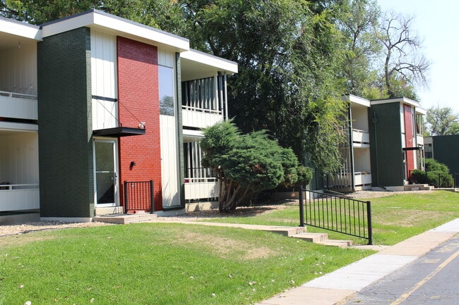 Building Photo - Larimar Apartments