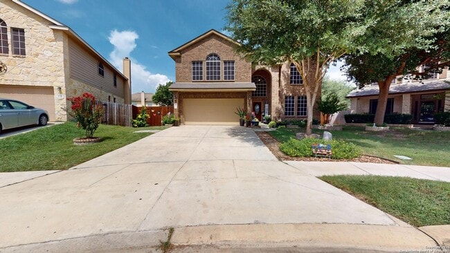 Building Photo - 522 Baltustrol Dr
