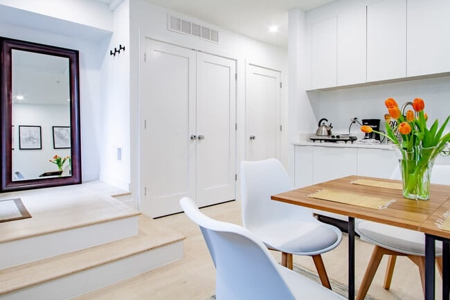 Photo - 144 S St NW Unit ID1037725P