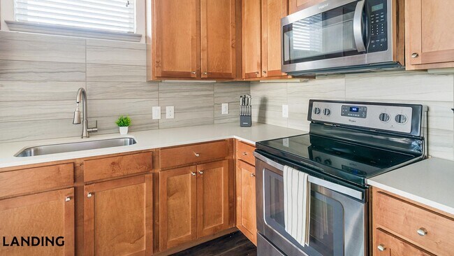 Photo - 1711 Caroline St Unit 222