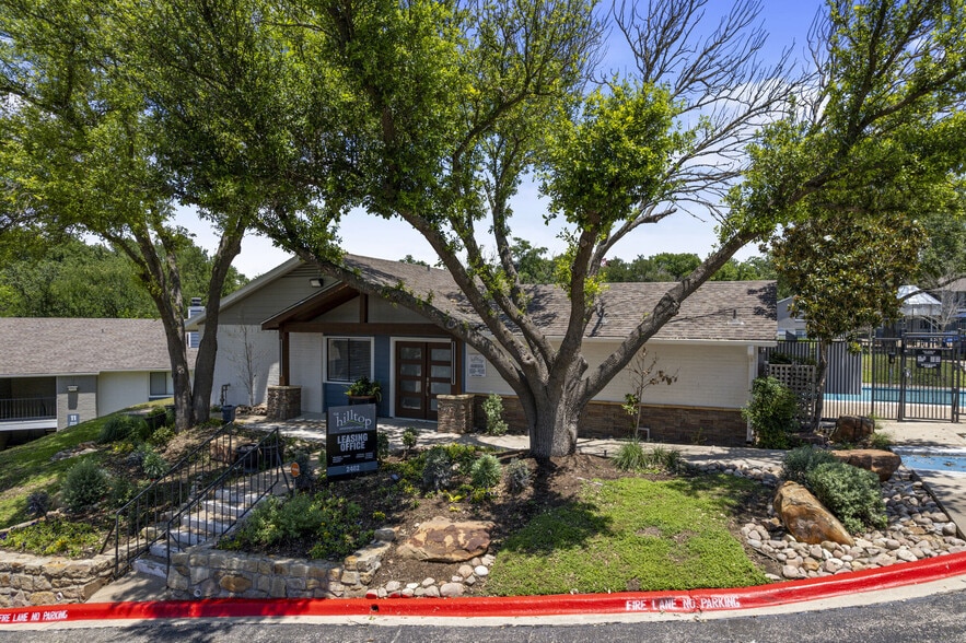 The Hilltop Apartment Homes Temple, TX | CorporateHousing