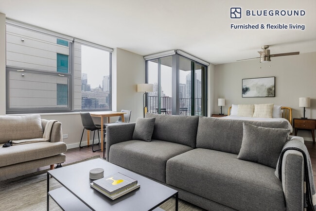 Building Photo - 77 W Huron St Unit FL15-ID1260