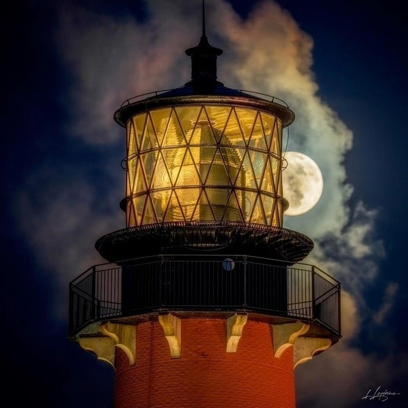 Building Photo - 755 Saturn St Unit E201