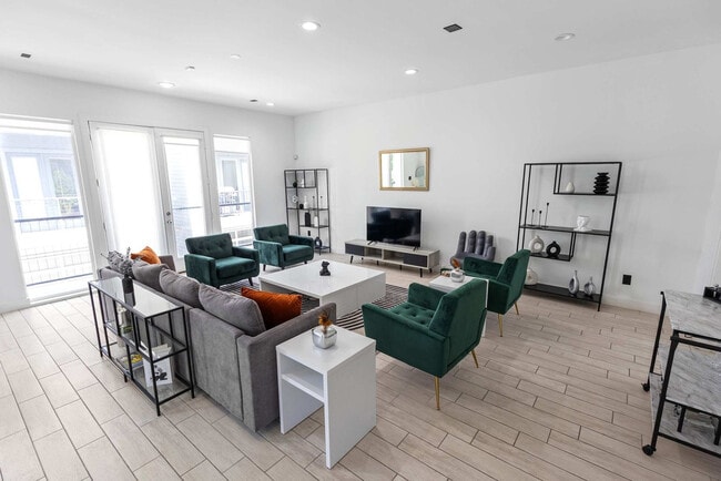 Photo - 2025 Colquitt St Unit ID1257741P